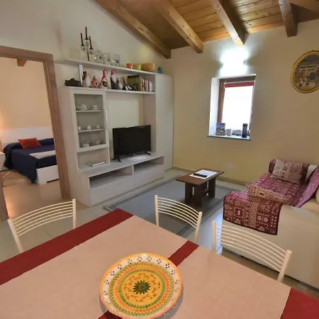 Locazione Turistica Vecchio Fienile Apartment *